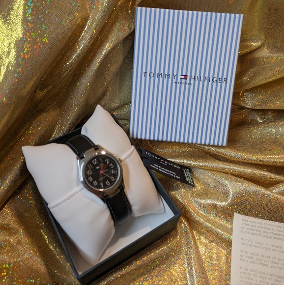 TOMMY HILFIGER WATCH